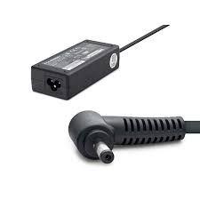HADRON HD8804 Laptop Adaptörü 65W 19V 3.42A 4.0x1.35 mm Siyah
